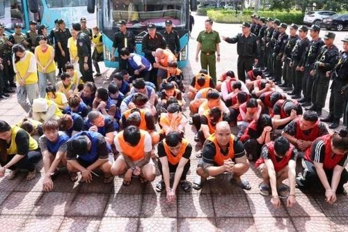 Không thể để tội phạm là 'nhà tuyển dụng hấp dẫn'