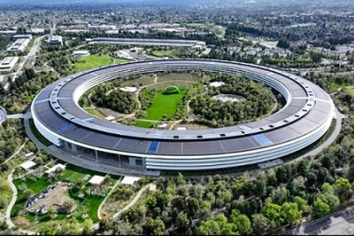 Apple quyết định 'thay tướng' giữa bối cảnh cuộc đua AI nóng lên