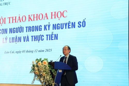 Thúc đẩy chuyển đổi số đi đôi với bảo vệ quyền con người, bảo đảm an ninh số và phát triển bền vững đất nước