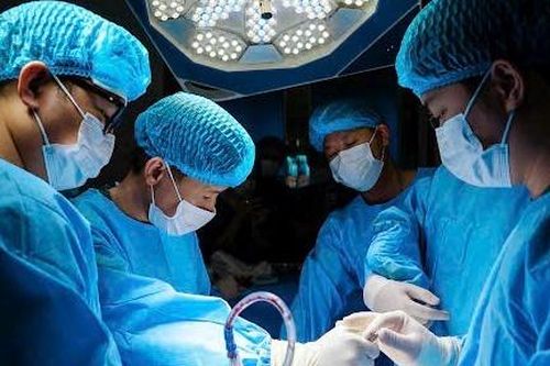 Lan tỏa tấm lòng thiện nguyện các y bác sĩ