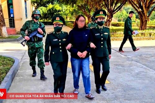 Vận chuyển trái phép 4 vòng vàng trị giá hơn 2 tỷ đồng qua biên giới