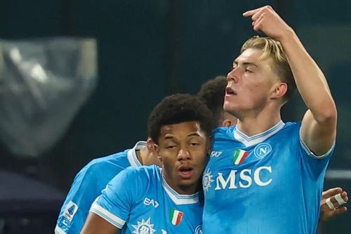 Hojlund chói sáng, Napoli khiến Juventus ôm hận