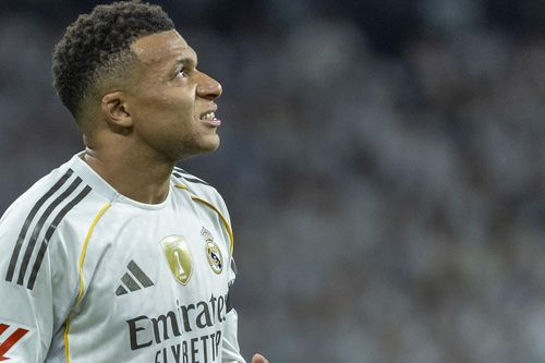 Real Madrid thua thảm Celta Vigo: Ác mộng Bernabeu
