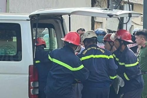 Sập bê tông khi sửa nhà hàng, một người tử vong
