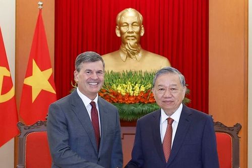Tổng Bí thư Tô Lâm tiếp Giám đốc Học viện Tổng thống Liên bang Nga