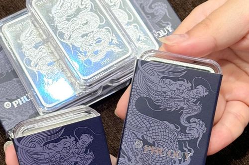Giá bạc hôm nay 8/12/2025: Tăng lập đỉnh mới nhờ nhu cầu đầu tư và nguồn cung hạn chế