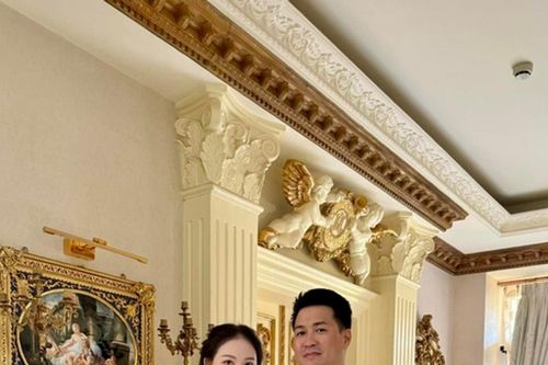 Phillip Nguyễn và Linh Rin xuất hiện tình cảm tại sự kiện