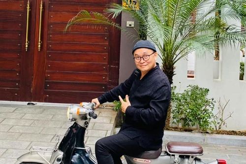 Cub 50cc 81: Lựa chọn di chuyển giản dị của nghệ sĩ Xuân Hinh