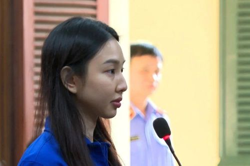 Nguyễn Thúc Thùy Tiên chấp nhận bản án 2 năm tù, không kháng cáo