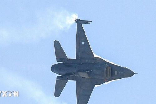 Thái Lan triển khai F-16 sau khi binh sỹ tử vong trong giao tranh với Campuchia