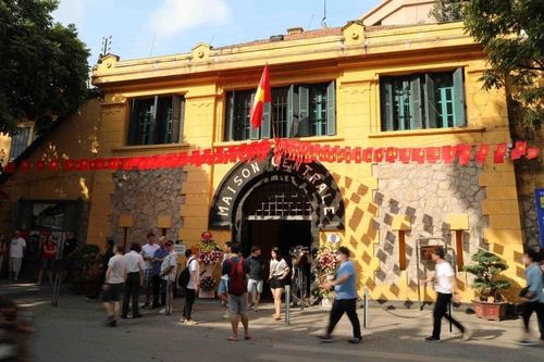 Du lịch Việt Nam: Điểm đến yêu thích hàng đầu của khách quốc tế dịp cuối năm