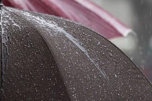 Đột phá thiết bị 'hứng mưa' tạo ra điện, không tốn một tấc đất