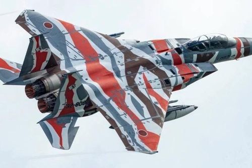 J-15 Trung Quốc khóa mục tiêu F-15 Nhật Bản: Chiến đấu cơ nào có lợi thế trong một cuộc đối đầu?