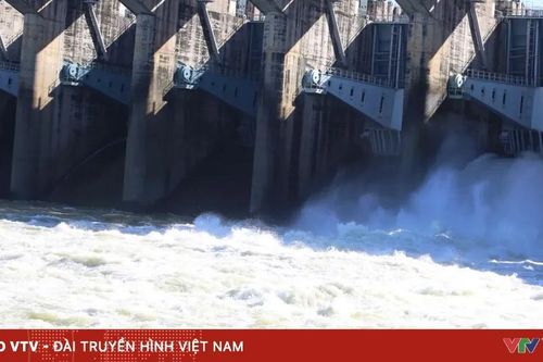 Nước lũ đổ về mạnh, Thủy điện Trị An thông báo xả lũ đợt 3