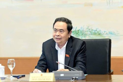 Ngăn chặn 'trục lợi chính sách' trong phát triển năng lượng quốc gia