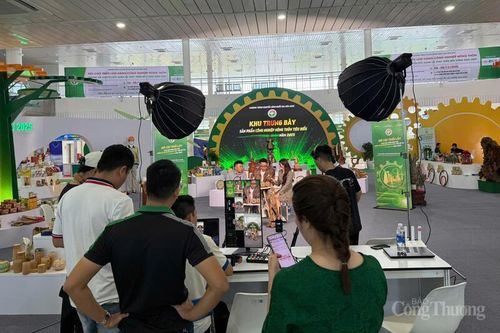 Doanh nghiệp tăng nhận diện thương hiệu qua kênh bán hàng số