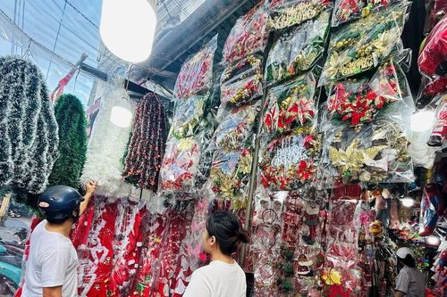 Trầm lắng thị trường Giáng sinh
