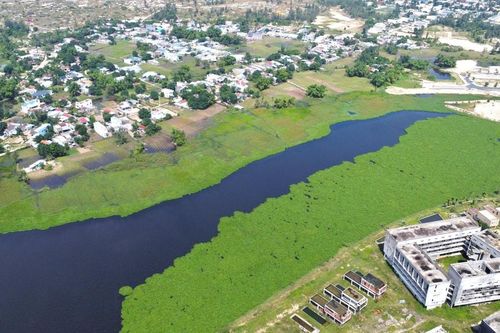 Sông một đời không chảy