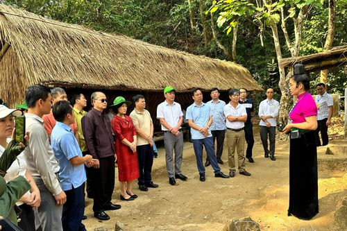 Cần chính sách hỗ trợ phát triển sản phẩm du lịch