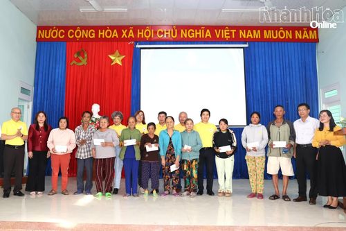 Liên hiệp Hội người Việt Nam tại Cộng hòa Séc dành 1 tỷ đồng hỗ trợ người dân Khánh Hòa