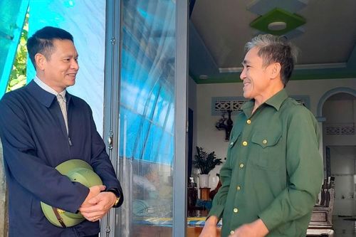 Lãnh đạo cấp xã đổi mới phong cách làm việc