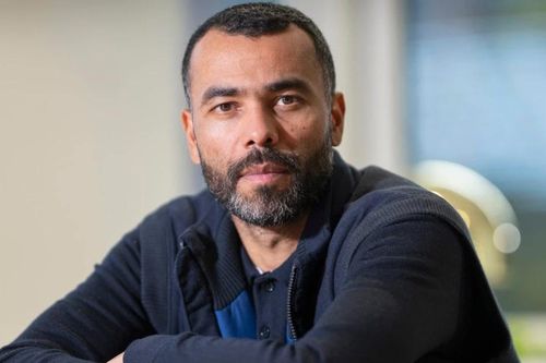 Ashley Cole: Hành trình lột xác trên băng ghế huấn luyện