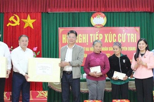 Từ lá phiếu của niềm tin, kỳ vọng