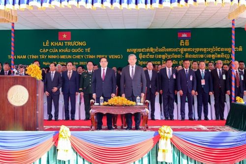 Việt Nam - Campuchia khai trương cặp cửa khẩu quốc tế mới