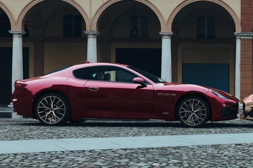 Tuyệt phẩm Maserati GranTurismo Meccanica Lirica mang linh hồn opera Italy