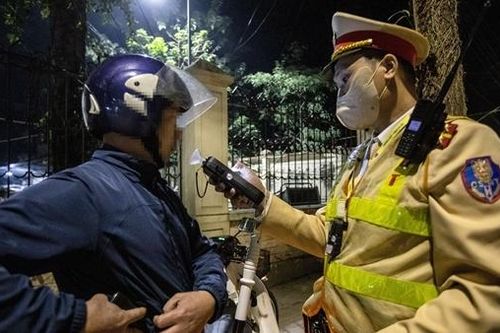 Hai tháng, hơn 126 nghìn 'ma men' bị CSGT xử lý