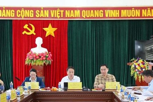 Đoàn giám sát số 8 của Thành ủy Hà Nội làm việc tại xã Thượng Phúc