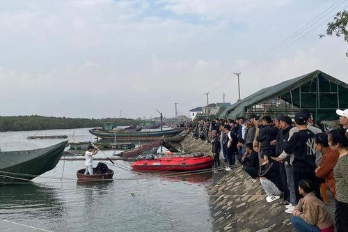 Tìm thấy thi thể bé trai 6 tuổi sau một ngày mất tích
