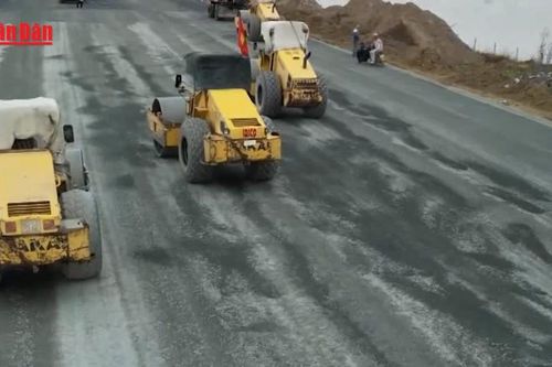Cao tốc Cần Thơ – Cà Mau chạy 'nước rút' về đích