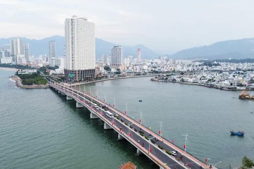 Khánh Hòa: Cầu Trần Phú được khai thác trở lại sau sự cố xói lở mố cầu