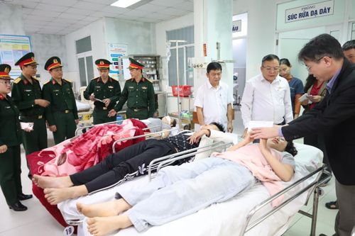 Tai nạn trên cao tốc Đà Nẵng - Quảng Ngãi: Đoàn xe đi đám cưới về thì gặp nạn