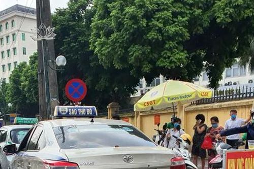 Hà Nội: Xử lý vi phạm đối với những xe tour du lịch không đủ điều kiện kinh doanh