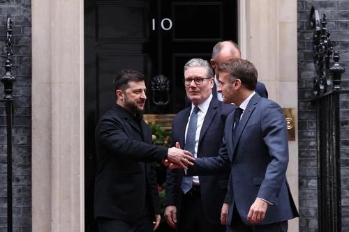 Hội đàm tại London: Ukraine giữ lập trường cứng rắn trước đề xuất thỏa hiệp của Mỹ