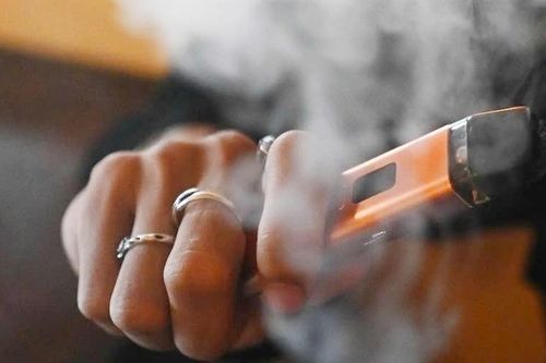 Nam thanh niên 19 tuổi co giật, hôn mê sau 'bữa tiệc' giải trí ở nhà bạn