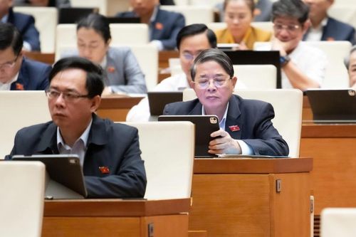 Phát hiện nhiều thủ đoạn mới của tội phạm kinh tế, lừa đảo, buôn lậu