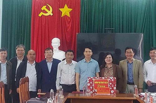 Phó Bí thư Tỉnh ủy Nguyễn Ngọc Lương thăm, làm việc tại xã Ia Sao và Ia Tul