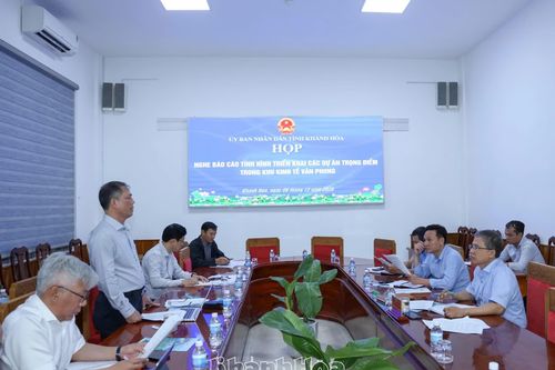 Sớm tháo gỡ khó khăn các dự án trọng điểm trong Khu Kinh tế Vân Phong