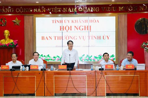 Ban Thường vụ Tỉnh ủy Khánh Hòa xem xét, cho ý kiến nhiều nội dung về phát triển kinh tế - xã hội và công tác xây dựng Đảng