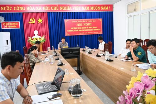 UBND xã Thuận Bắc họp kiểm điểm công tác chỉ đạo, điều hành phát triển kinh tế - xã hội năm 2025