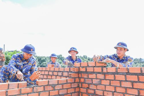 Tỏa sáng tình dân tộc, nghĩa đồng bào