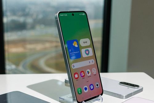 Top 7 điện thoại Samsung Galaxy dòng A đáng tiền, mới nhất 2025