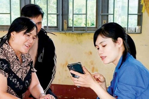 Ðẩy mạnh phát triển khoa học, công nghệ, đổi mới sáng tạo và chuyển đổi số