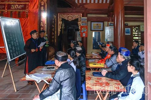 Lan tỏa giá trị Hán Nôm trong nhịp sống hiện đại