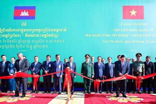 Việt Nam - Campuchia khai trương cặp cửa khẩu quốc tế mới