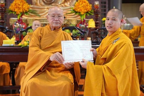 Đồng Nai: Lễ trao Bằng tốt nghiệp Cao đẳng Phật học tại thiền viện Trúc Lâm Trí Đức