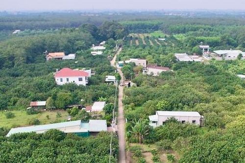 Đất đai vướng quy hoạch, giá thấp, thuế tăng ảnh hưởng quyền lợi người dân